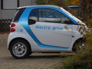 Mopeedauto tenoülevaatus